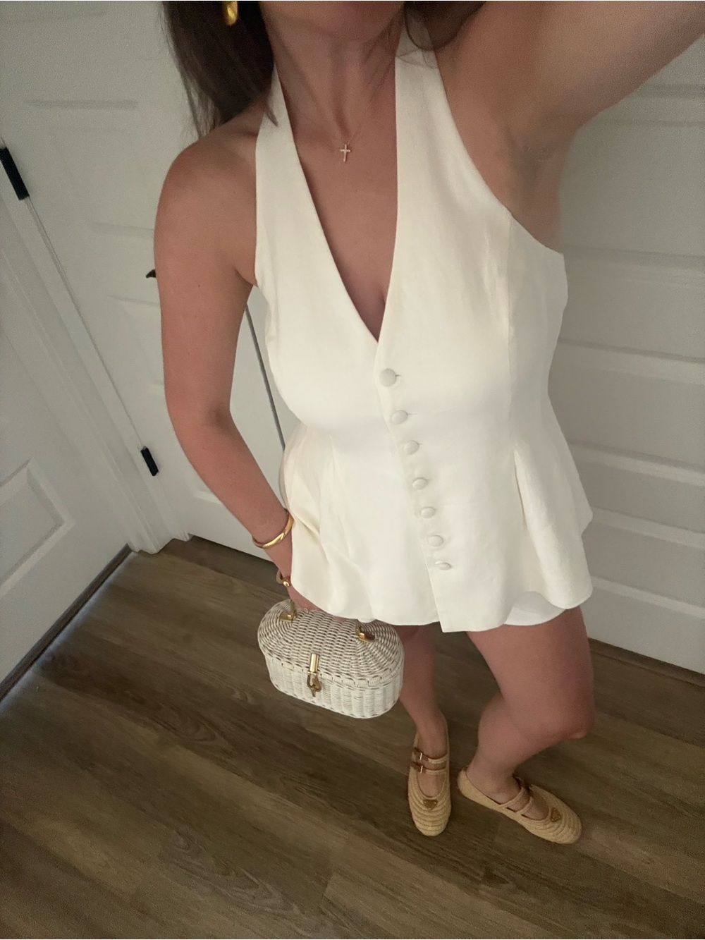 Wayf White Button-Front Halter Tank Top